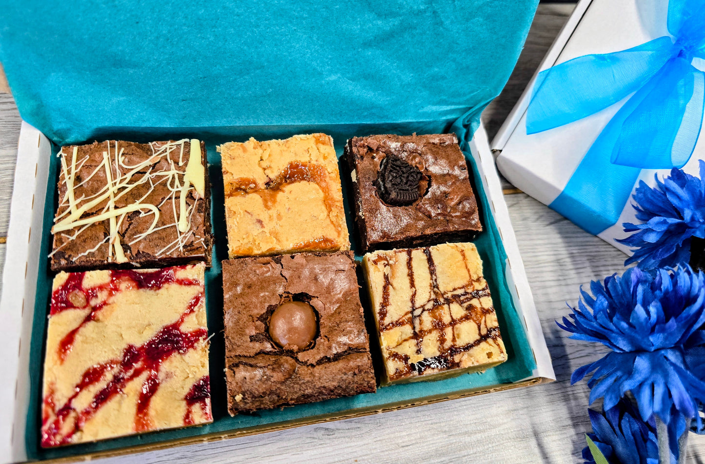 Fully Loaded Blondies & Brownies Letterbox Hamper