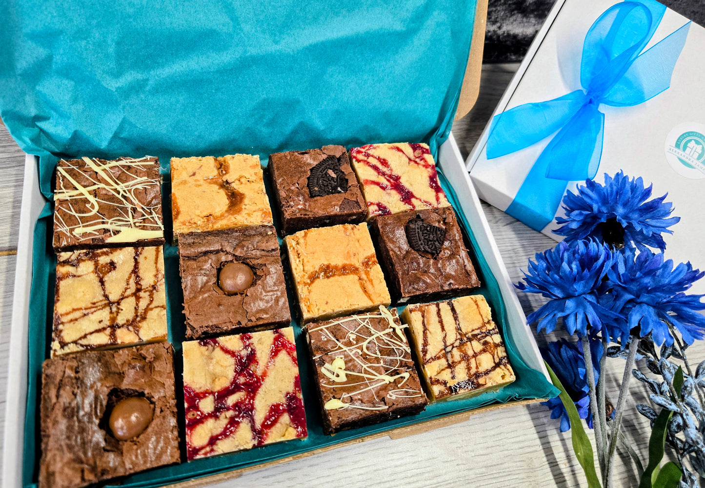 Fully Loaded Blondies & Brownies Letterbox Hamper