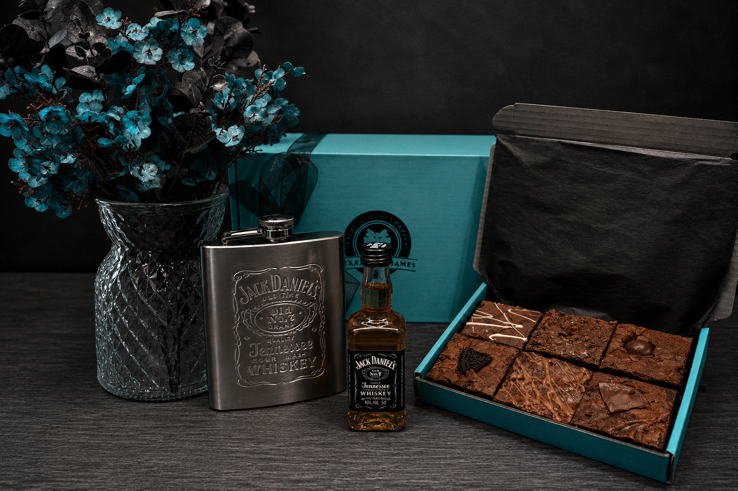 Jack Daniel's Hip Flask With Whisky & Chocolate